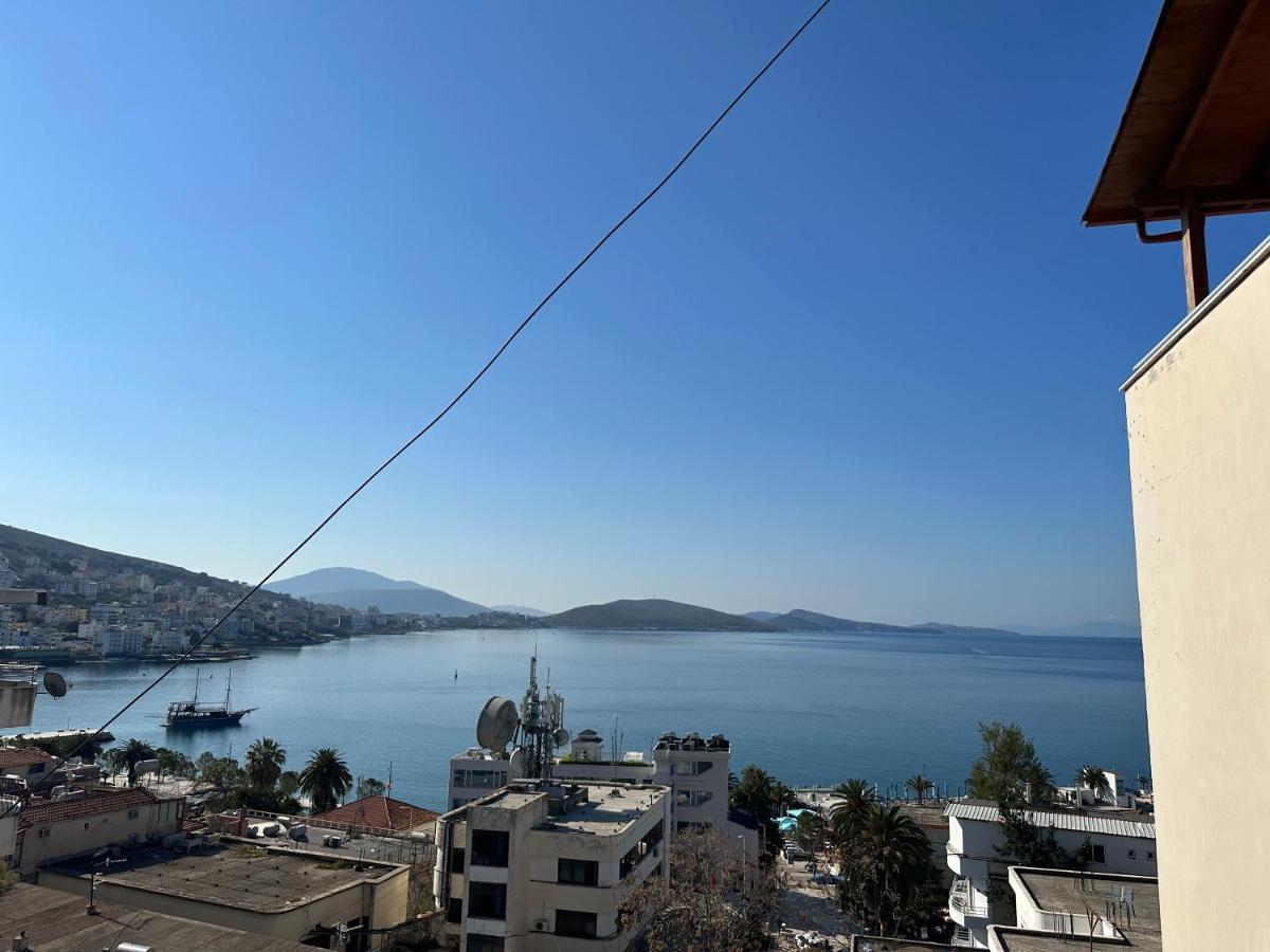Comfort 1 Apartment Sarande Bagian luar foto