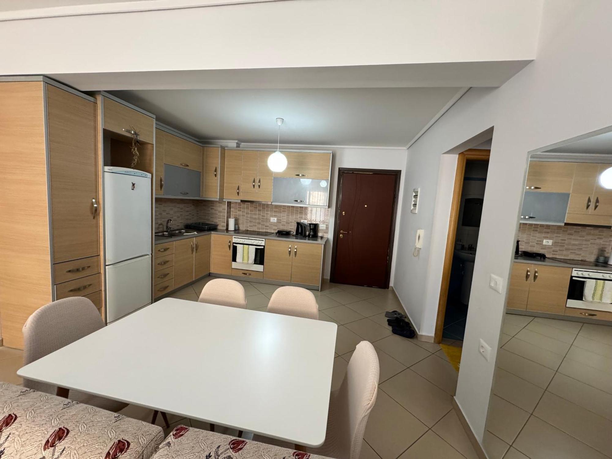 Comfort 1 Apartment Sarande Bagian luar foto
